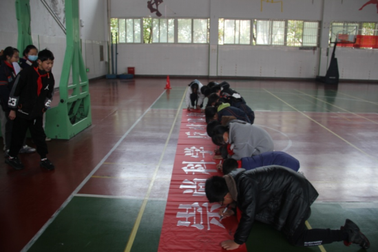 崇尚科学 反对邪教——嘉兴南湖区大桥镇中心小学开展反邪教警示教育宣传周活动559.png